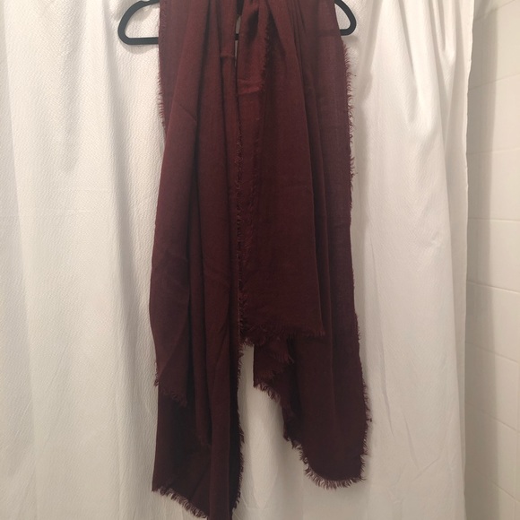Large Burgundy Blanket Scarf - Picture 3 of 4